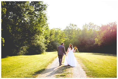 wedding photographer terre haute  Courtney was radiant in her intricately beaded wedding gown and floral 